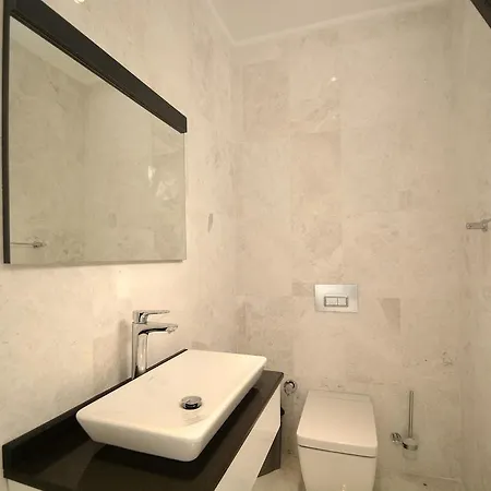Maris Villa