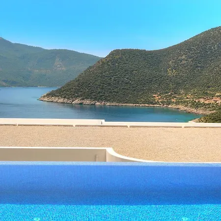 Maris Villa